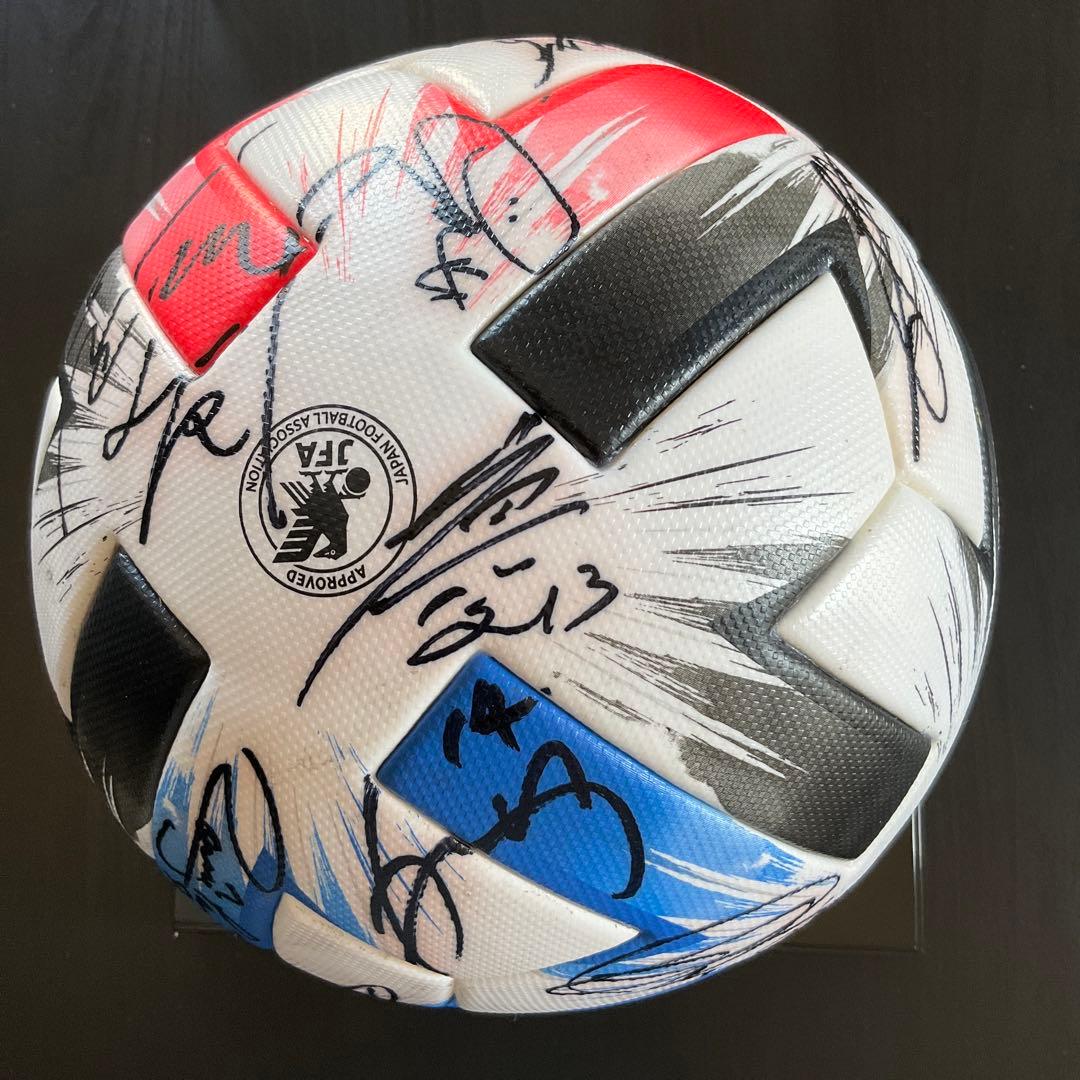 ヴィッセル神戸選手サイン入りボール