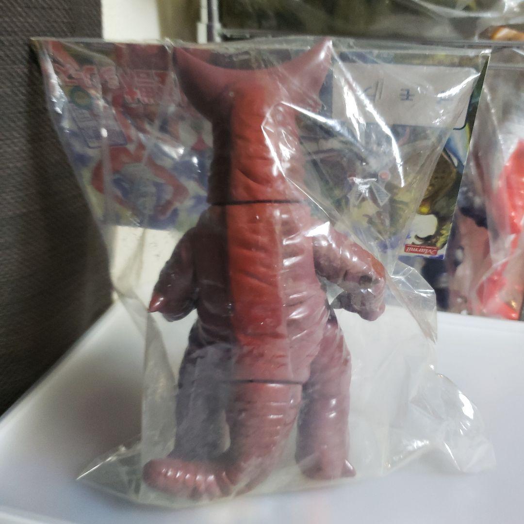 マーミッド　ソフビ　世紀の大怪獣シリーズ 　ウルトラマン怪獣 　ゴモラ