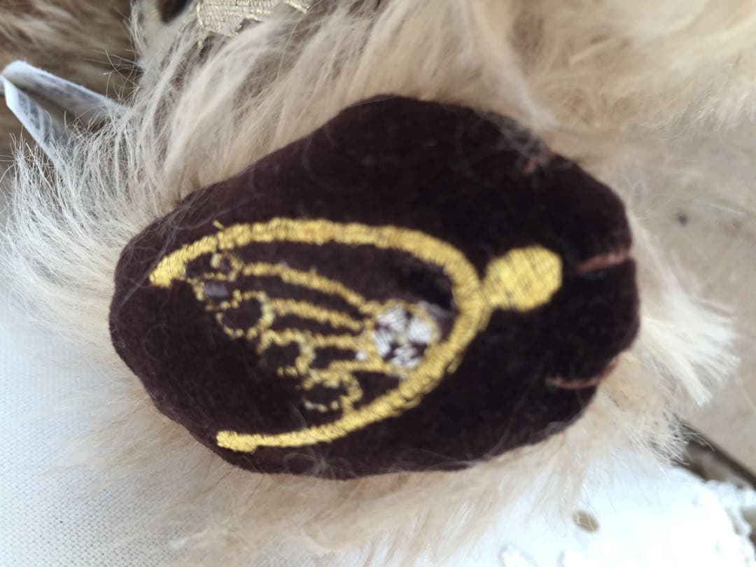 ミレニアム・シルバーアイズ・チーキー★メリーソート社のテディベア