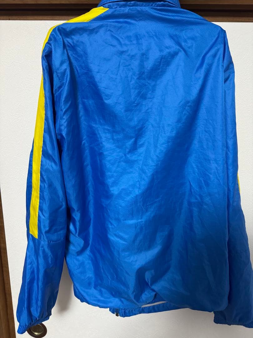 国見中サッカー　PUMA ウィンドブレーカー