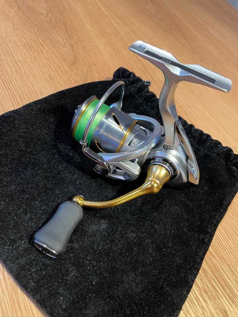 ダイワ　21 フリームス LT2000S-XH メバリング アジング トラウト