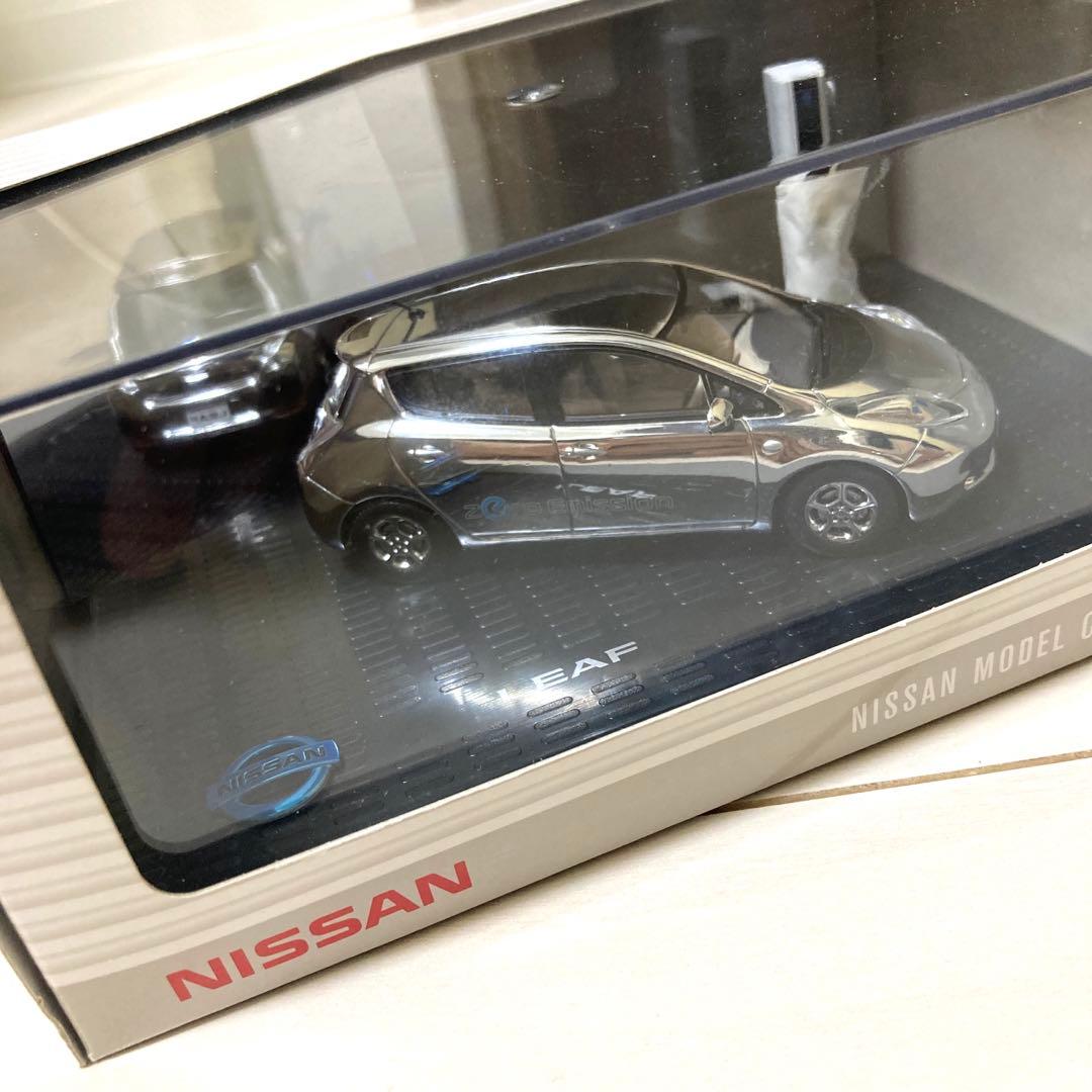 【未開封】日産モデルカーコレクション リーフLEAF ZE0 クロム色