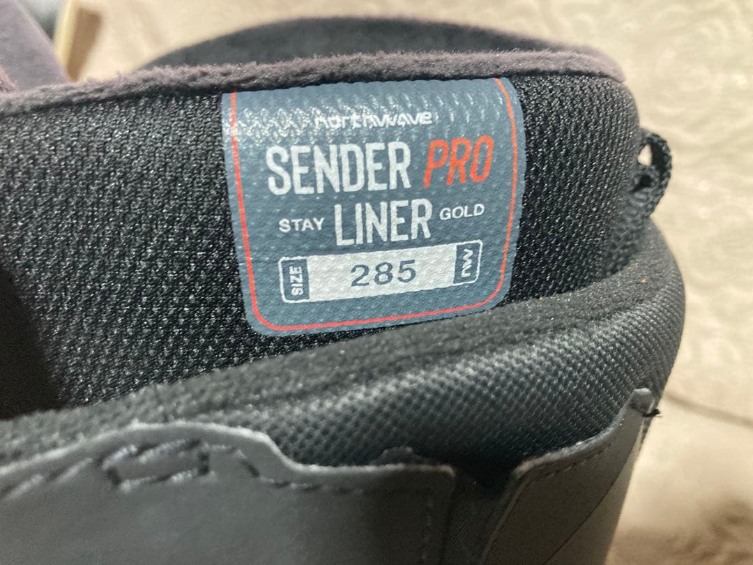 ノースウェーブ　ディケード　decade 28.5cm