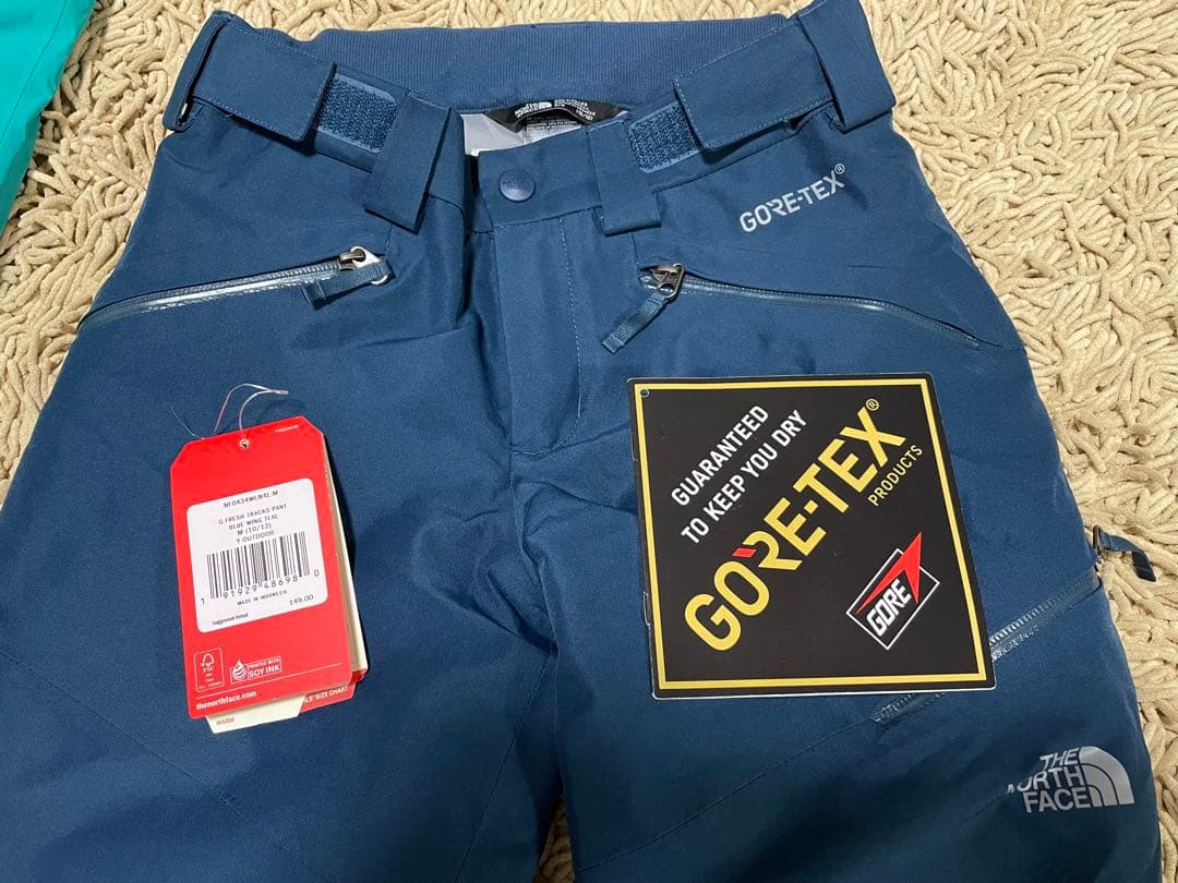 子ども　ウェア　上下セット　NORTH FACE ノースフェイス