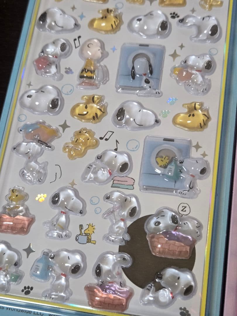 正規品ボンボンドロップ　ディズニー　ズートピア　モンスターズインク　スヌーピー