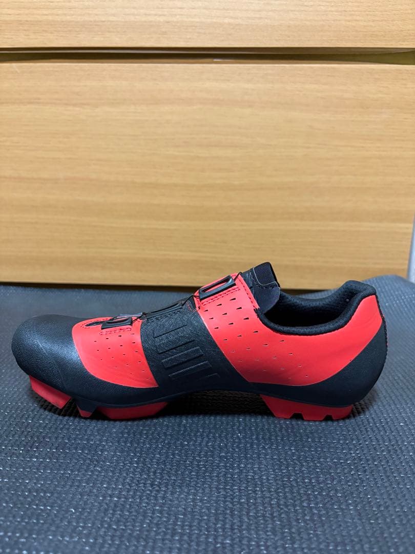 fi'zi:k VENTO X3 OVERCURVE 40.5サイズ