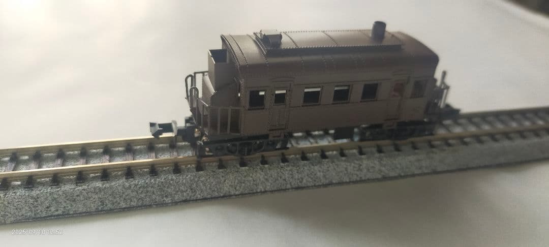 ワールド工芸国鉄ナヌ32 暖房車塗装完成品Nゲージ ブラウン