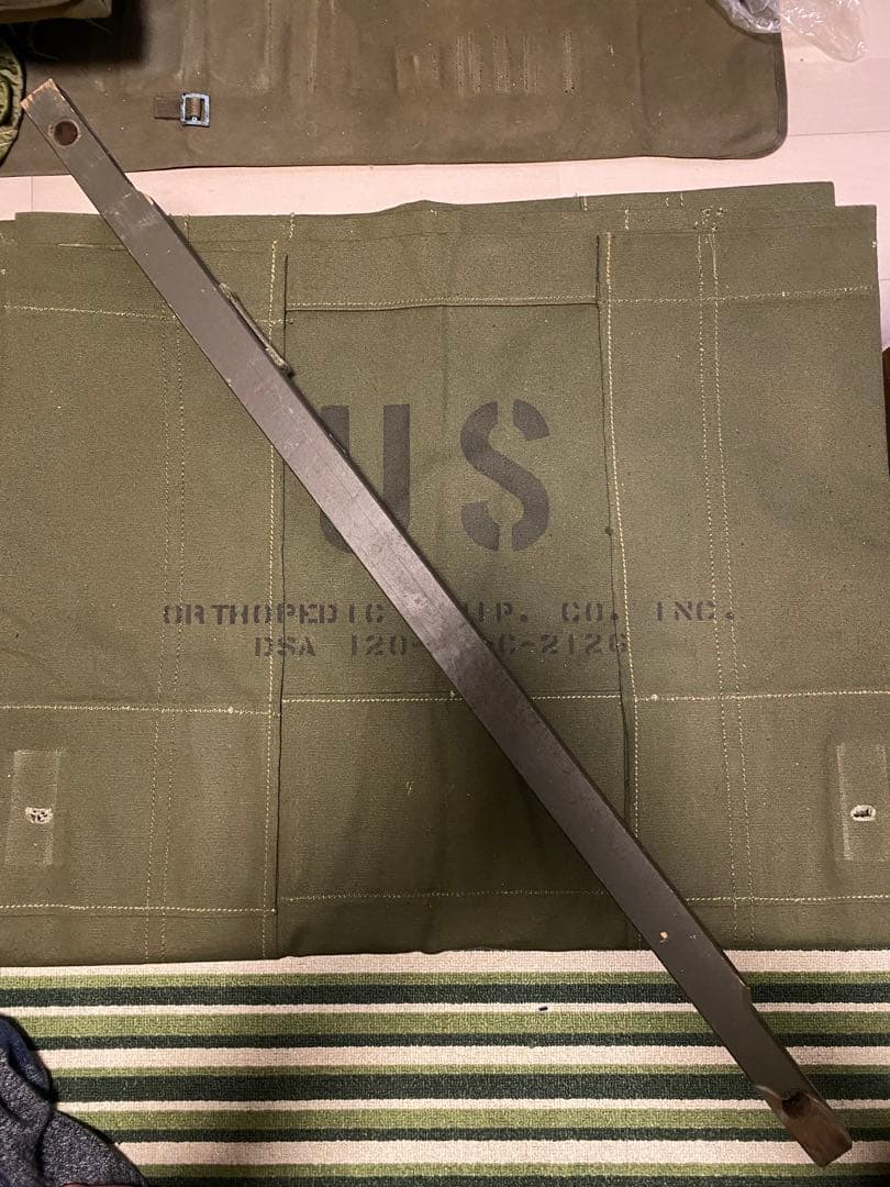 米軍　木製　GIコット　部品1本　溝ありタイプ　希少