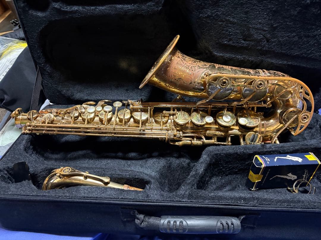 アルトサックス 本体 ケース付属品付き