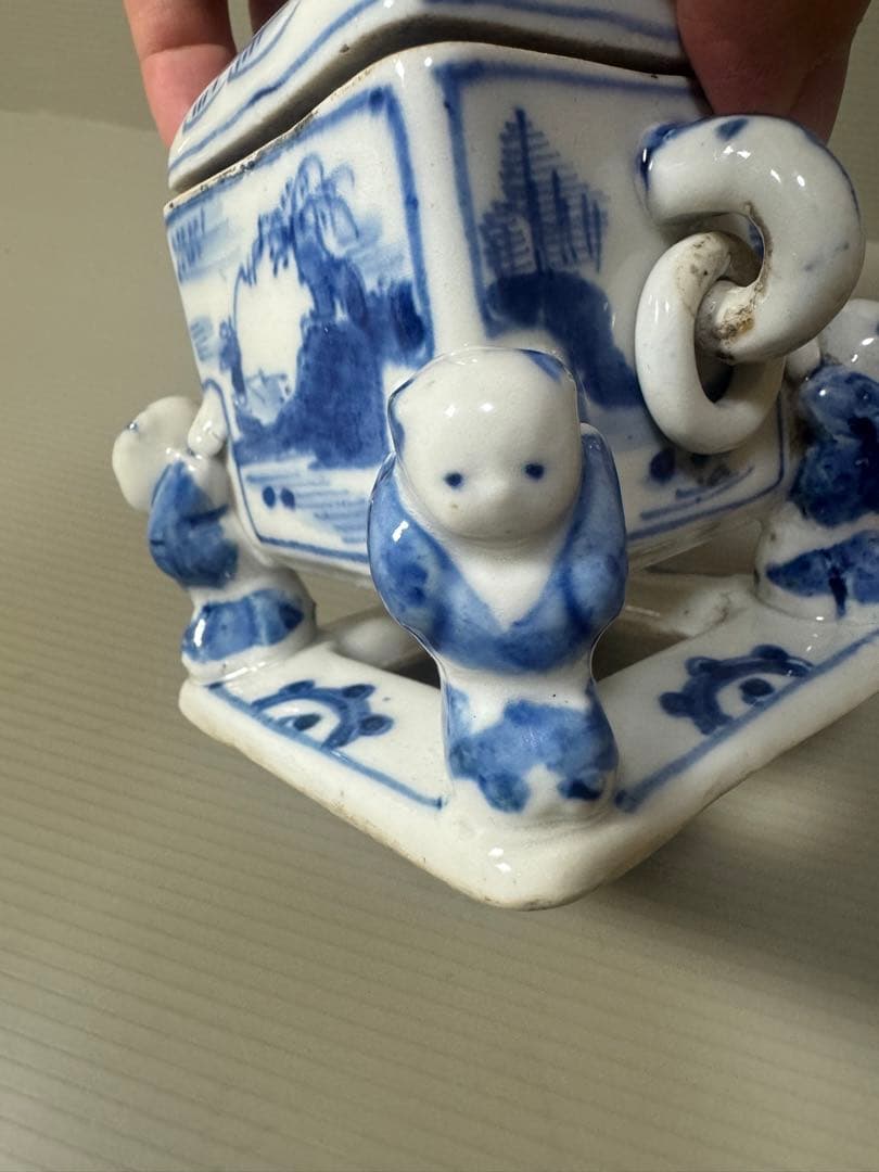 2131  骨董　『大明成化年製』銘　五童戯亀文香炉　時代物