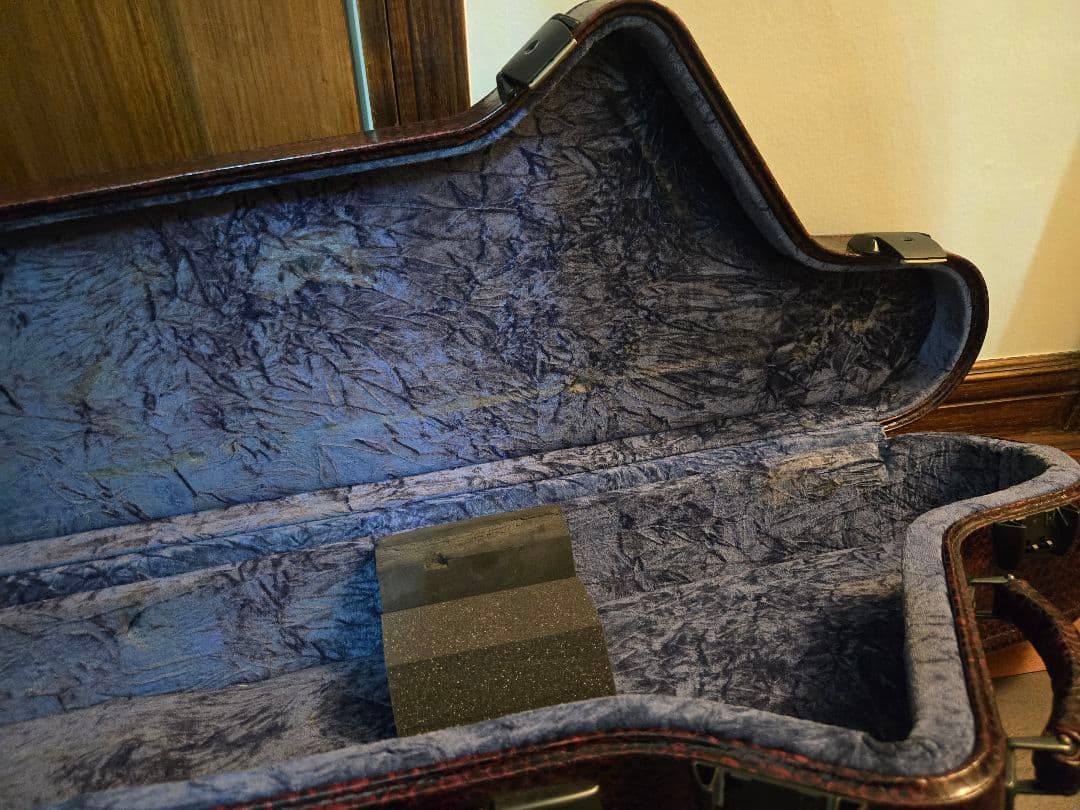 Marco Magi バリトンサックスケ ース (Wood Stone仕様)