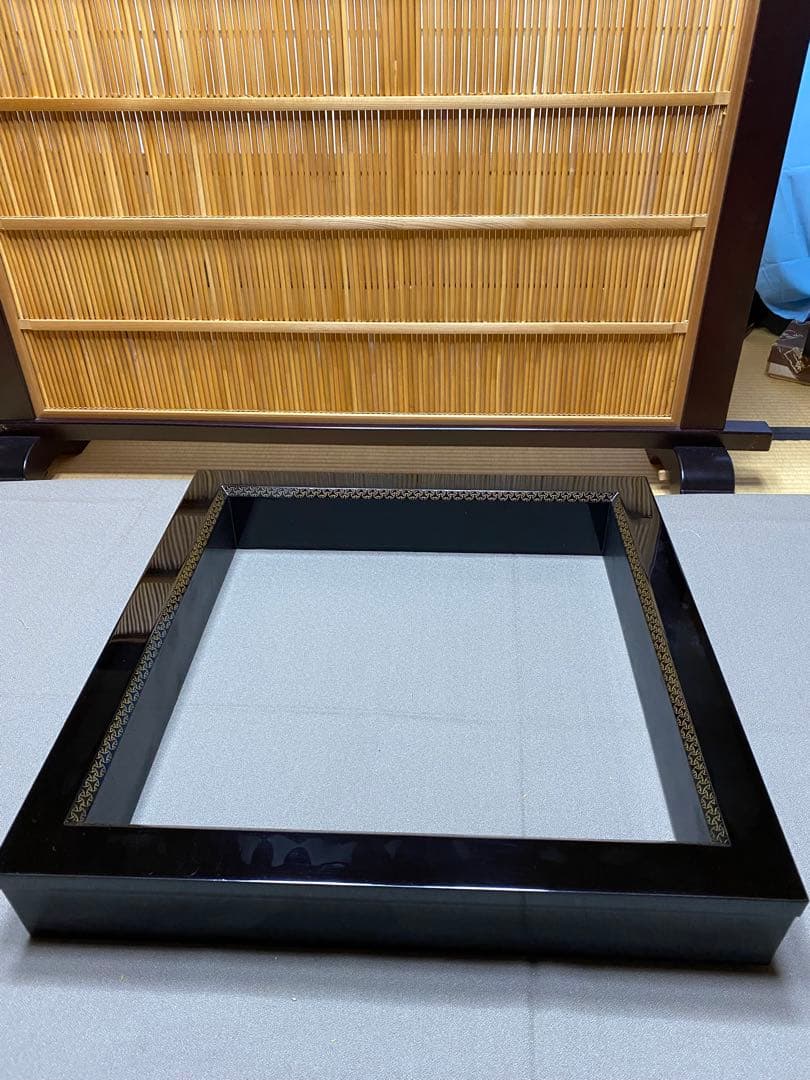 茶道具/炉縁 輪島塗 前志芸男作 面独楽継絵沈金 溜塗炉縁　共箱