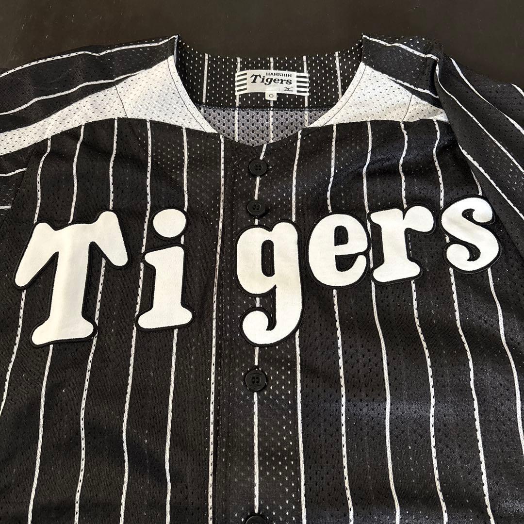 阪神タイガース　黒ユニフォーム　ミズノ　Oサイズ