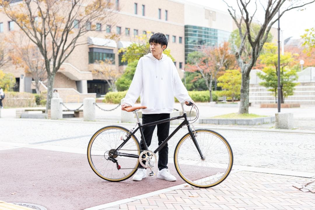 新品/送料無料　クロスバイク シマノ製6段変速 26インチ マットブラック