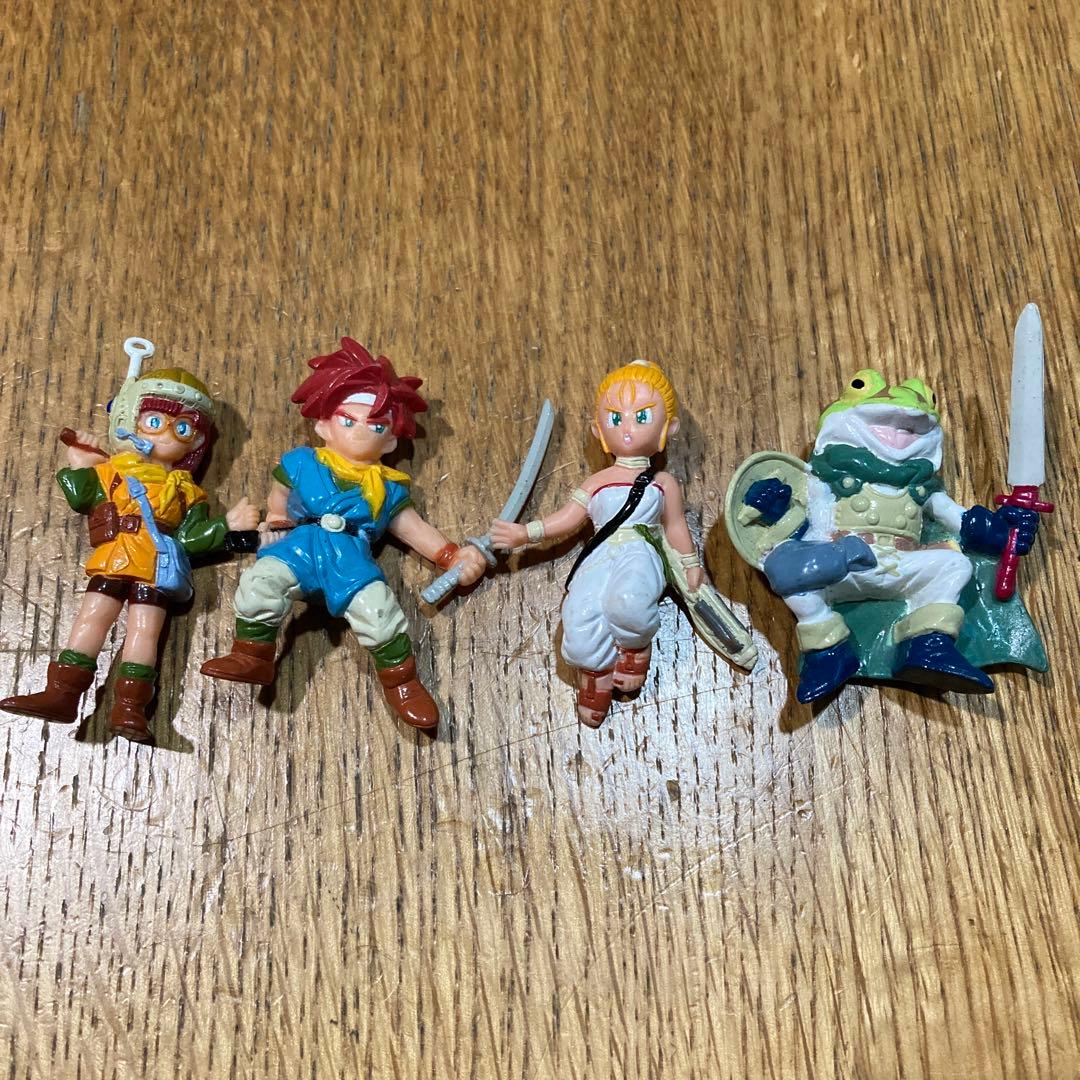 鳥山明　作　クロノトリガー　フィギュア４体