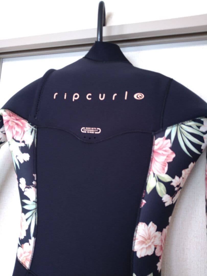 使用一度 RIPCURLリップカール ウエットスーツ　 5mm3mm 8