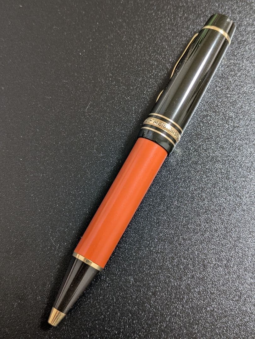 モンブランMONTBLANC　ヘミングウェイ ボールペン 作家シリーズ第一弾