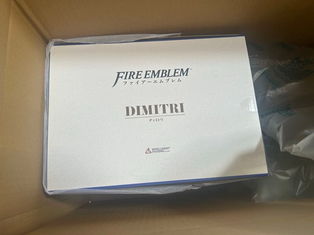 ディミトリ 1/7スケールフィギュア