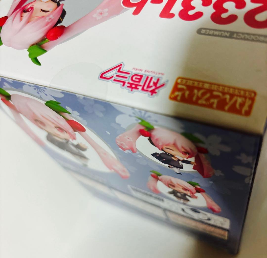 新品　グッドスマイルカンパニー ねんどろいど 初音ミク　桜ミク　2体セット