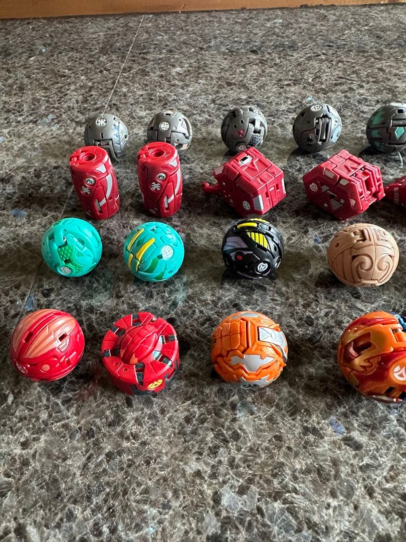 値下げ‼️ 爆丸　まとめ売り！　28個