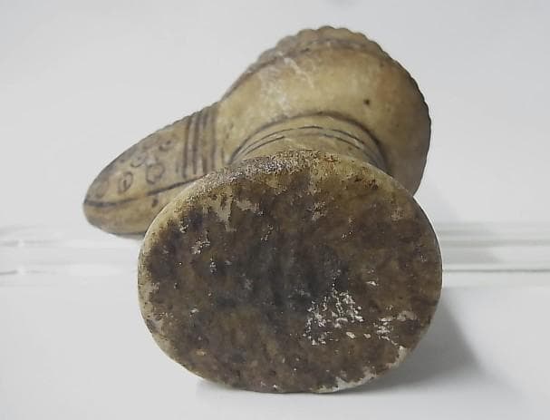 【X0402】アフガニスタン 遊牧民族　古代ランプ ( 燈明台 )　石器　彫刻品