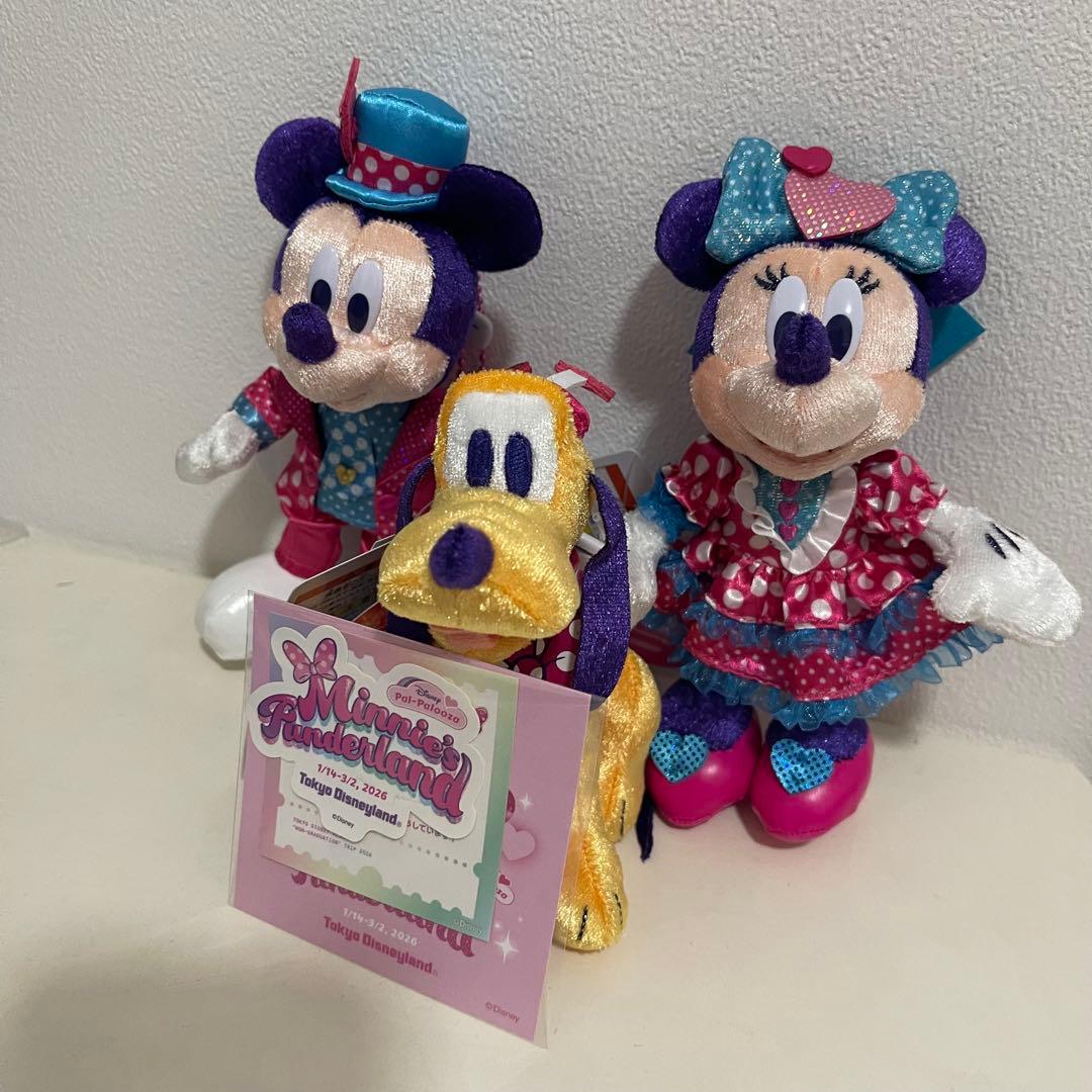 ミニー　ミッキー　ファンダーランド　ミニパル　ぬいぐるみバッジ　ぬいば　プルート