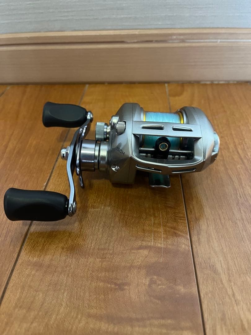 美品 Daiwa ベイトリール alphas 150H ダイワ ケース付き
