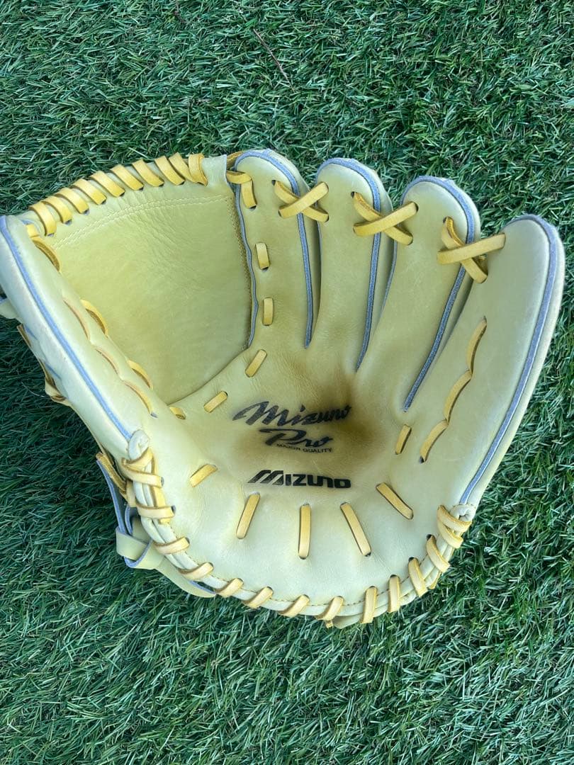 ミズノプロ　投手用グローブ　軟式野球