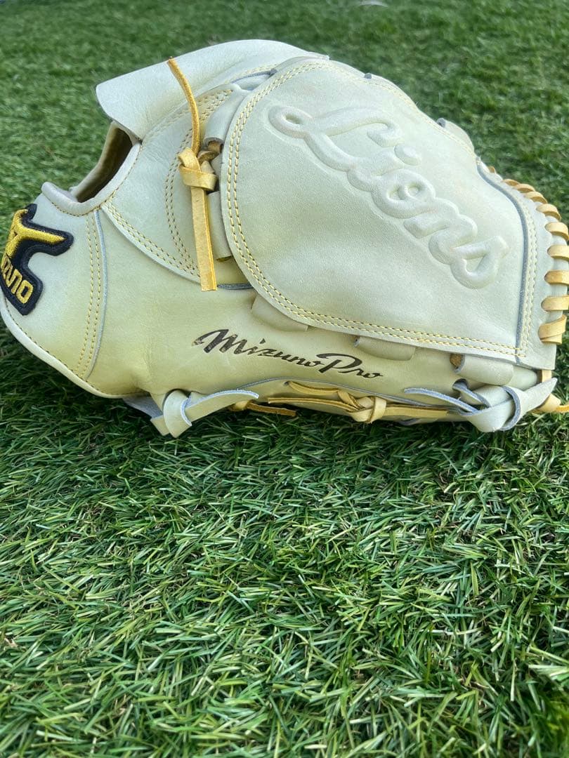 ミズノプロ　投手用グローブ　軟式野球