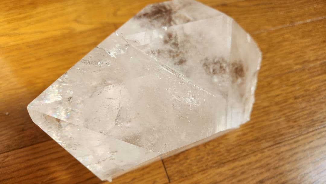 最終値下✨水晶　六角柱　イシスクリスタル　4.13キロ