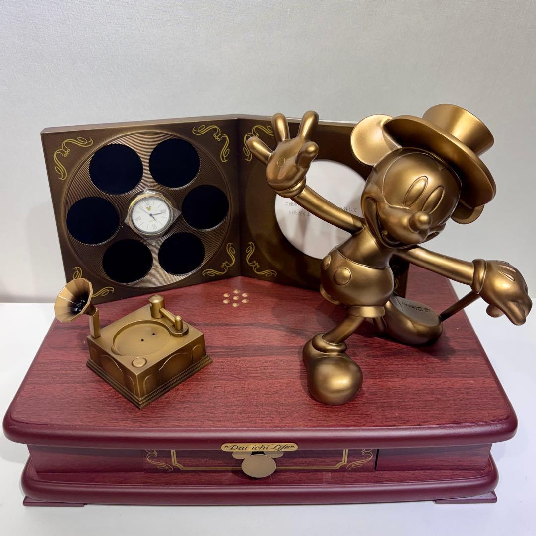 希少！新品・未使用品！ミッキーマウス クラシカルメロディー クロック 非売品