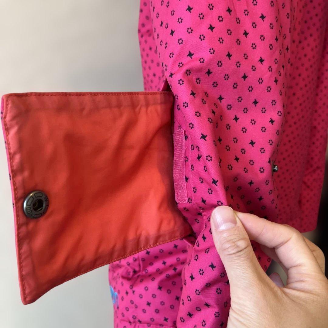 BURTON試着のみ使用スノーウエア上下セットほぼ新品自宅保管ピンク×ブラックＳ