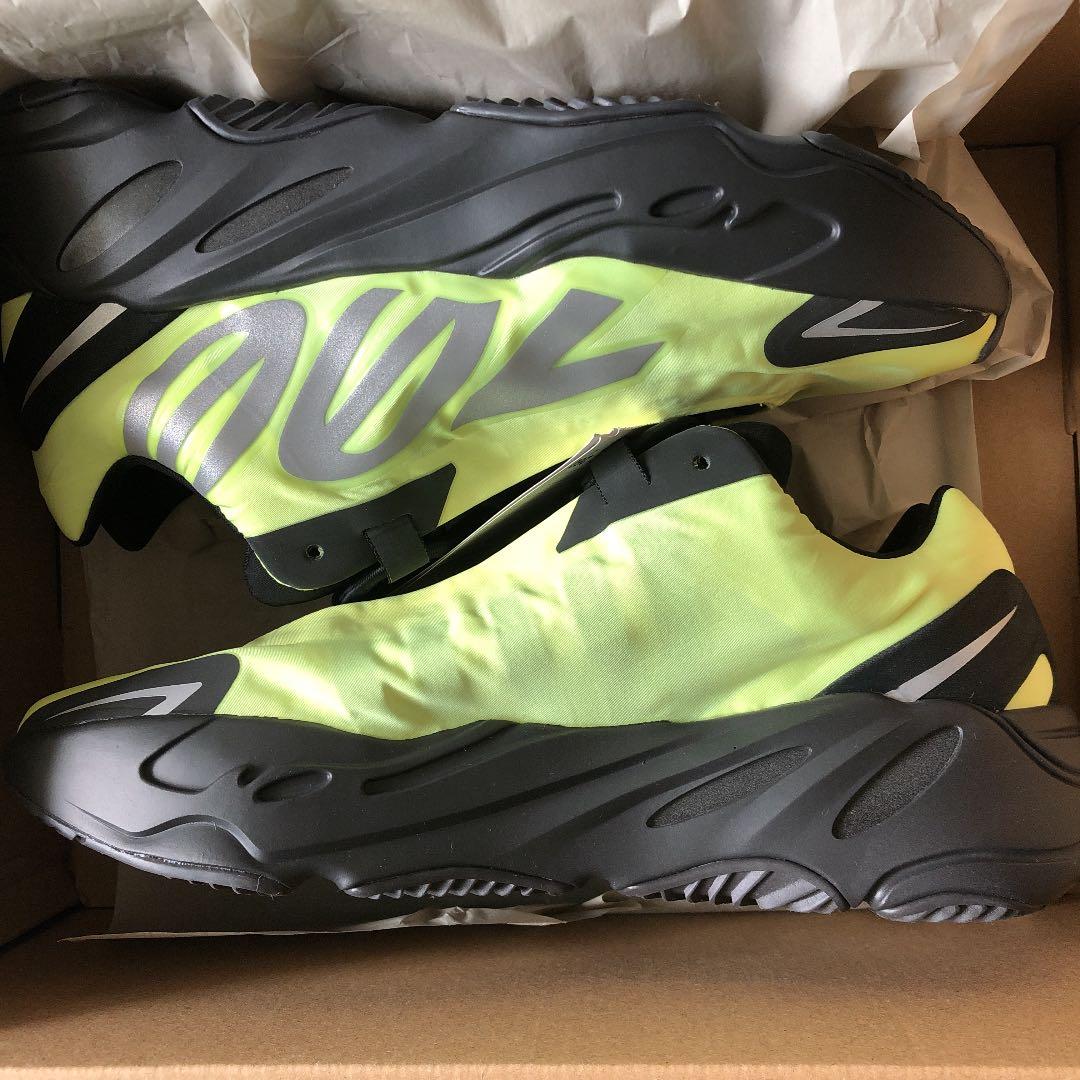 【新品】yeezy boost 700MNVN 26