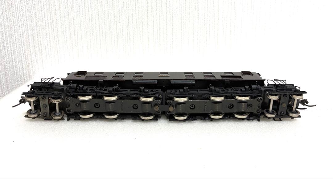 HOゲージ　EF57 電気機関車