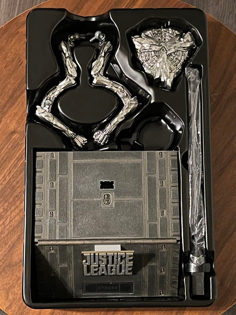 【難有り】ホットトイズ　サイボーグ　限定版　ジャスティスリーグ　スナイダーカット