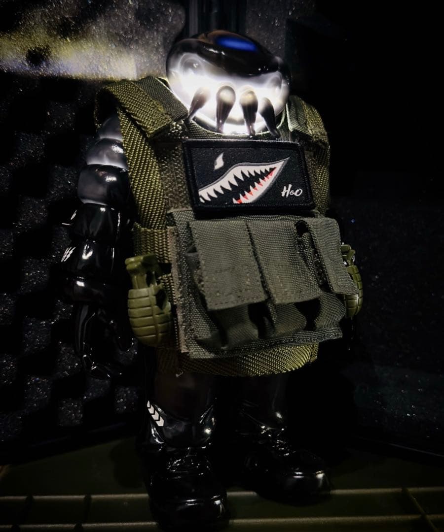 GYAROMI クトゥルフォイド 漆黒　グリーンベスト　h&o限定