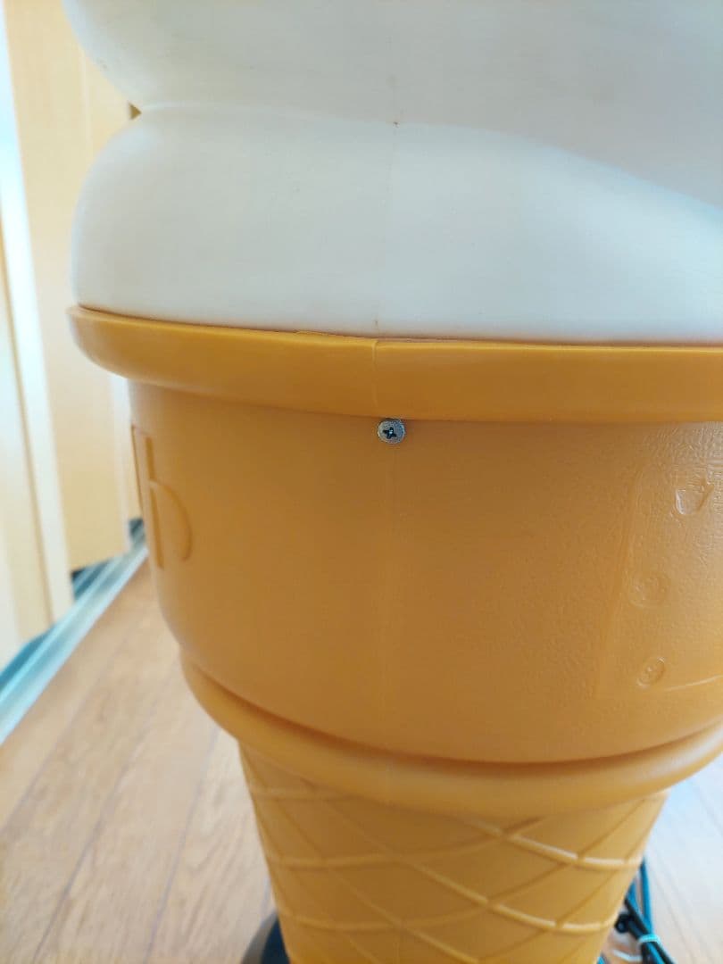 アイスクリーム型ディスプレイ