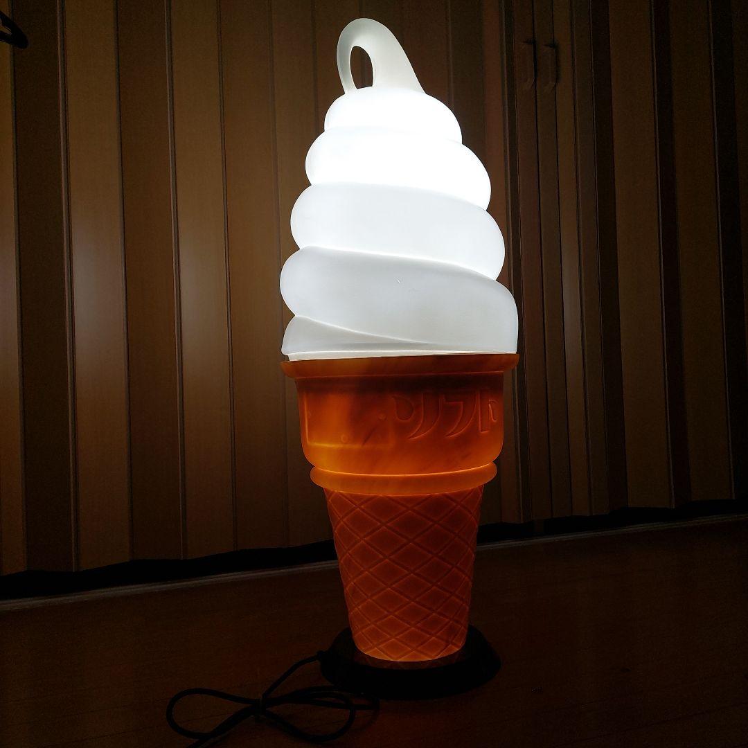 アイスクリーム型ディスプレイ