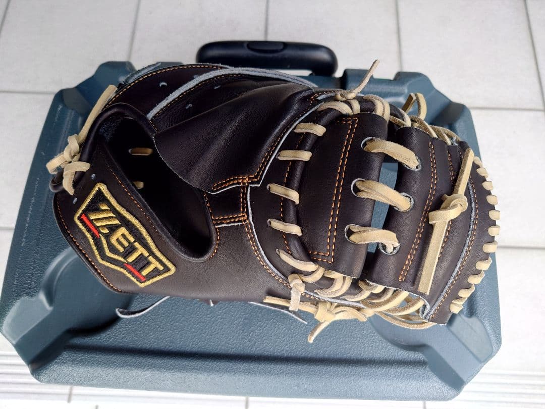 g*y様 少年軟式　キャッチャーミット　プロステイタス　ZETT