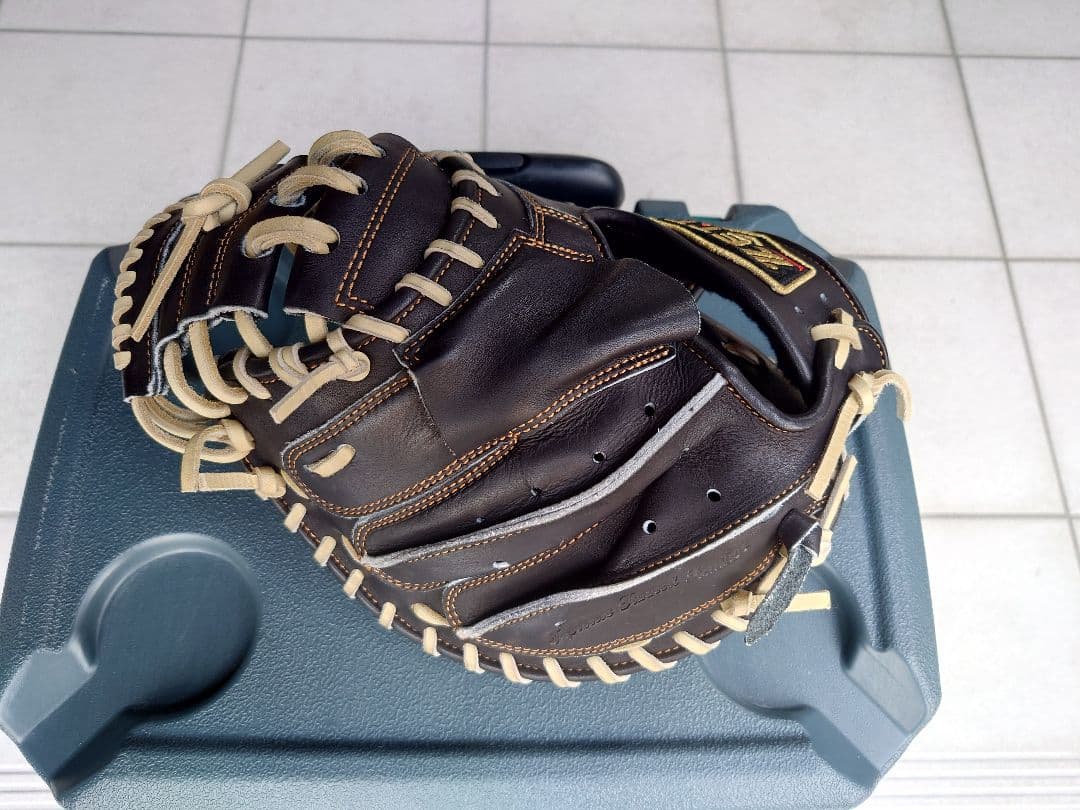 g*y様 少年軟式　キャッチャーミット　プロステイタス　ZETT