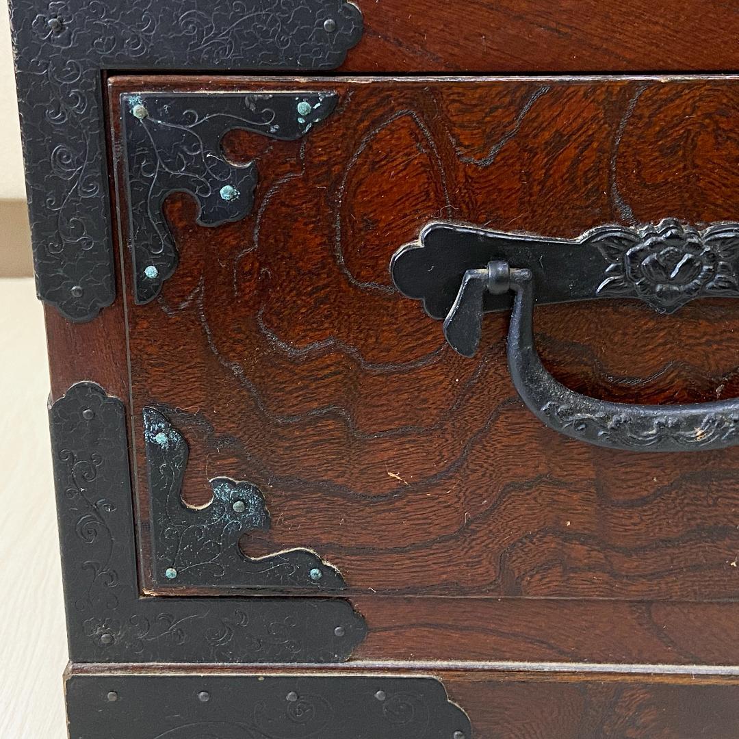 民芸家具 駿河民芸小箪笥 伝統的な日本の木製タンス