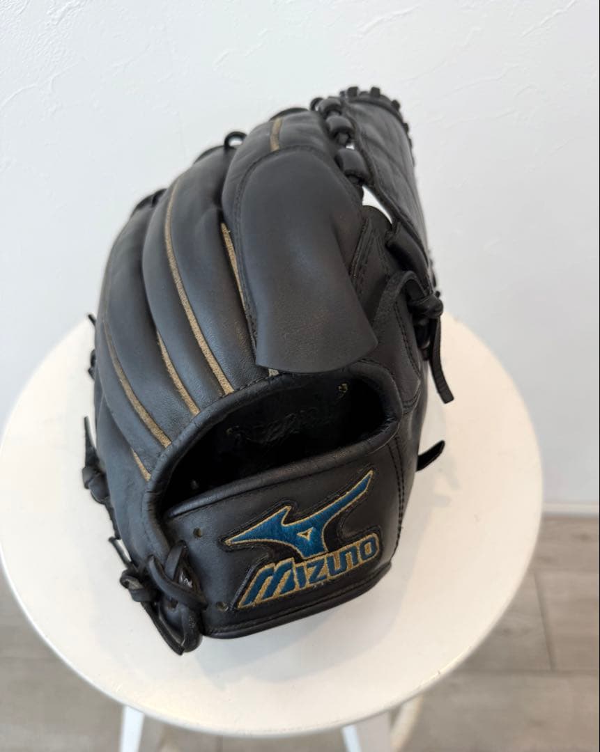 ミズノ　投手用グローブ　Mizuno ミズノ　ブラックプロフェッショナル　投手用