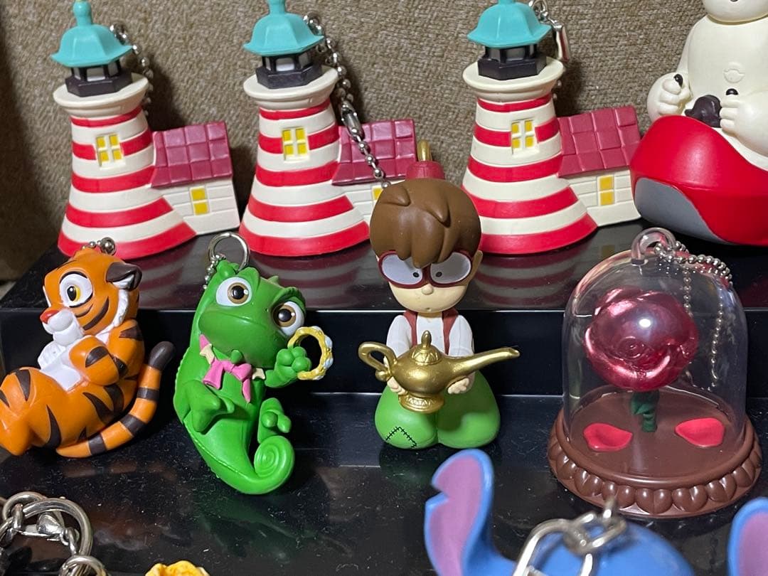 ディズニー公式　ガチャ　キーホルダー　ショー　アトラクション　ポップコーン