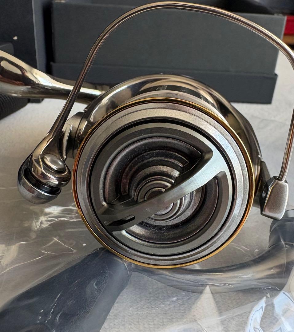 18 ステラ　C2000S アジング　トラウト　ハンドル未使用　即購入可