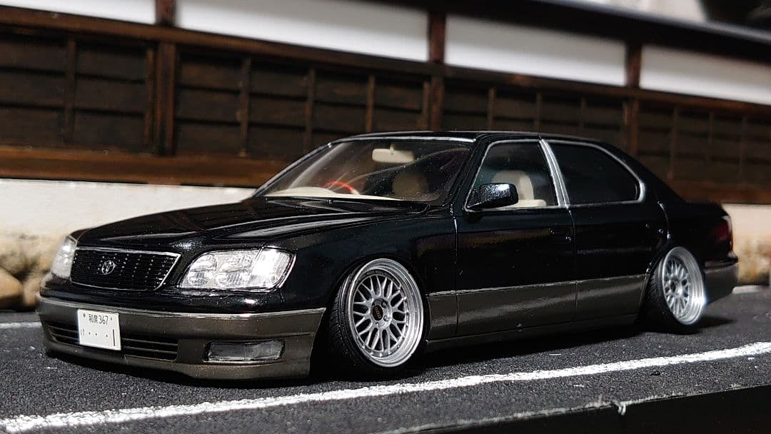 1/24 アオシマ 20セルシオ 完成品