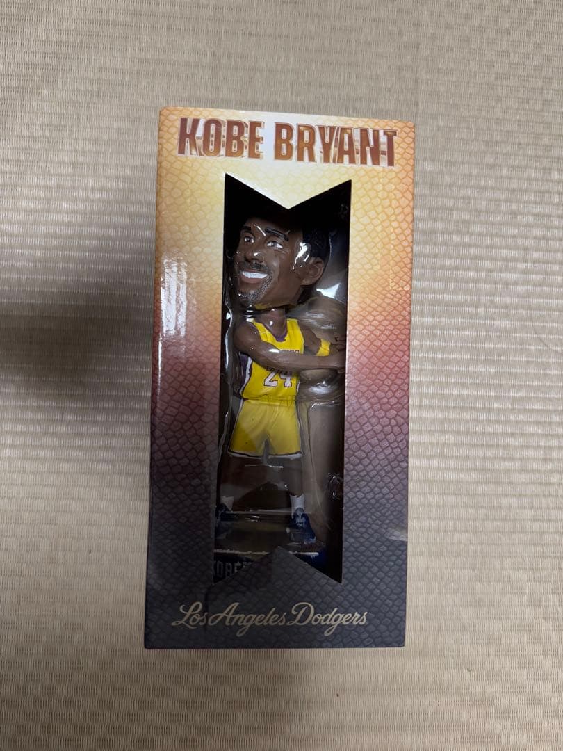 コービーブライアント ボブルヘッド 8/8 ドジャース