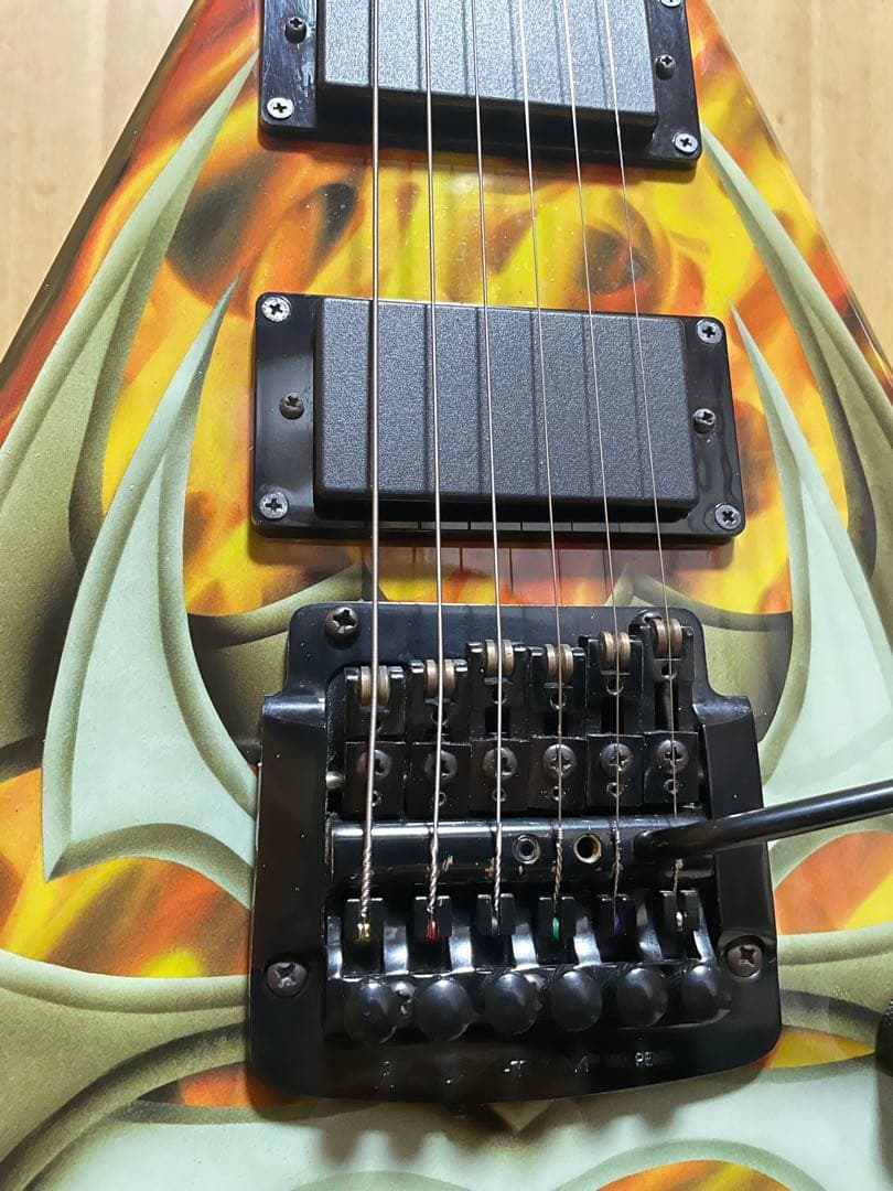 B.C.RICH Kerry King V KKVG2 ケーラー搭載