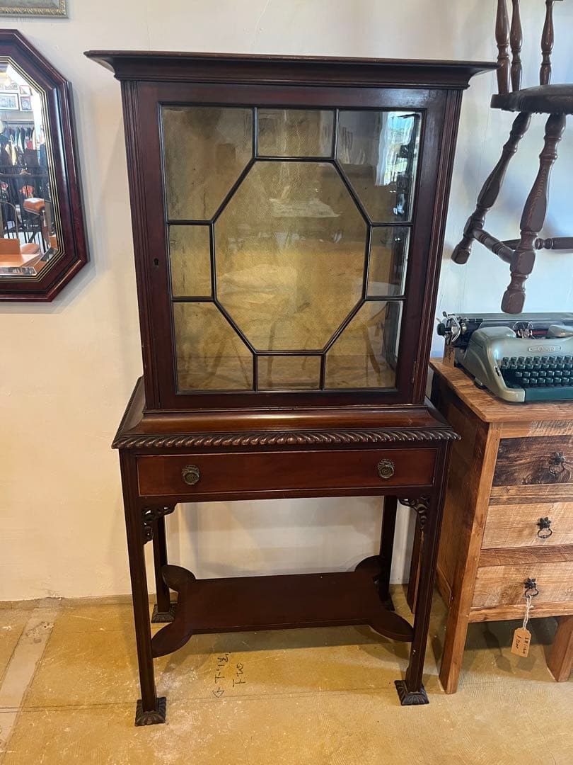 イギリス　アンティークキャビネット　1900年代（推定）