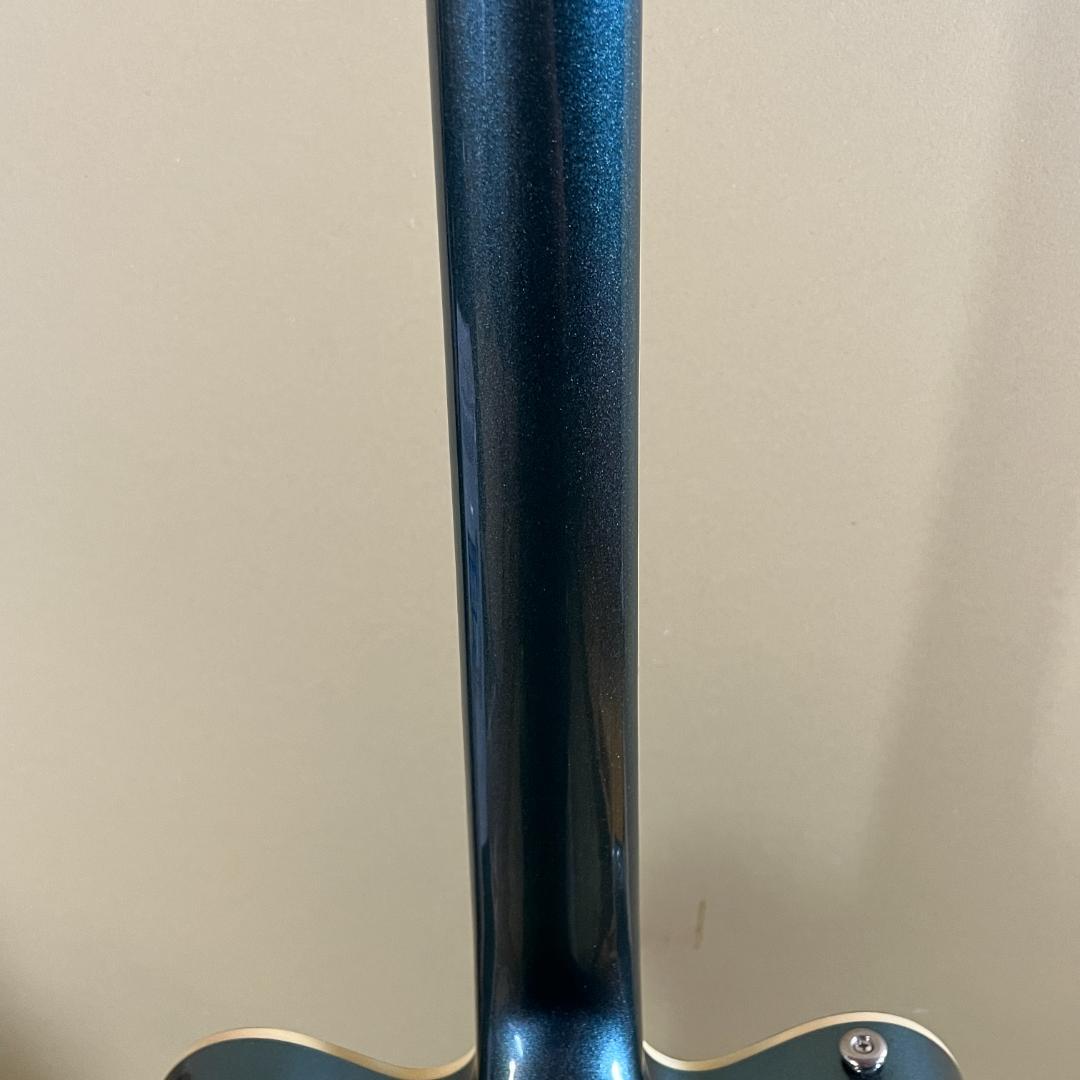 ギター GRETSCH G2622T Streamliner with Bigsby