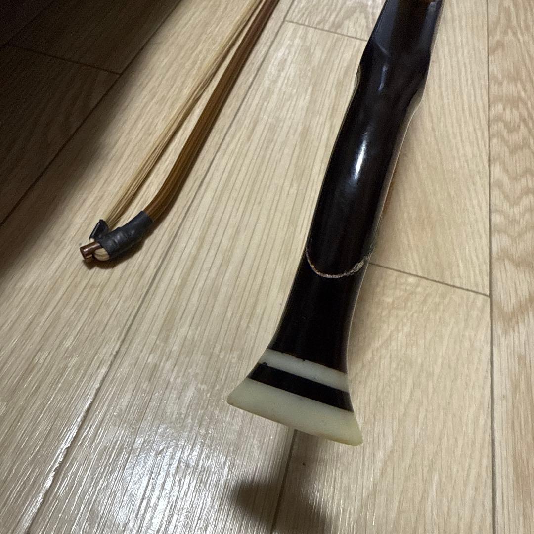 二胡 敦煌牌 上海民族楽器 弦、松脂、ハードケース付